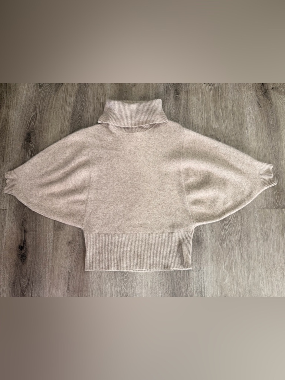 Cynthia Rowley Light Taupe/Cream Turtleneck Dolman Sweater 100% Cashmere